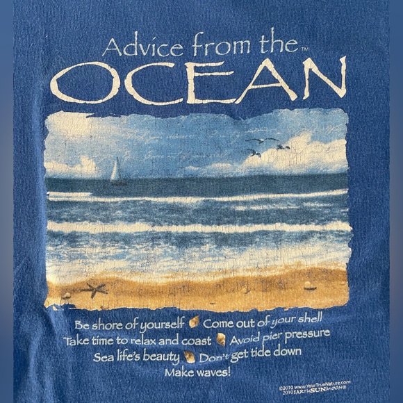 Gildan “Advice From The Ocean” Blue Graphic T-Shirt - Picture 3 of 6